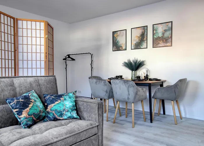 Ein Kleines Schmuckstueck Im Herzen Von Spremberg, Modernisierte Mit Komfort